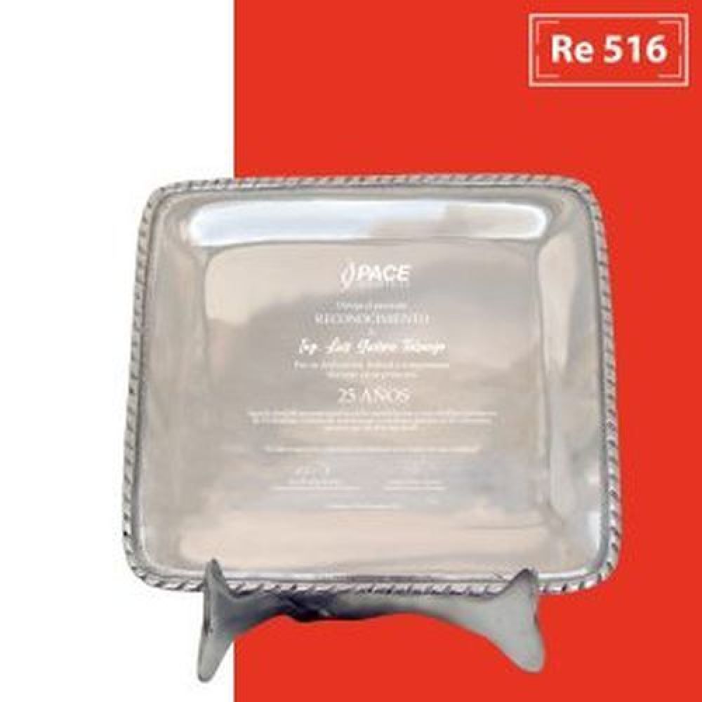 CHAROLA CUADRADA   27 X 24.0  CM. AREA DE GRABADO  EN LASER 13 X 13 CM NO INCLUYE BASE DE METAL imagen